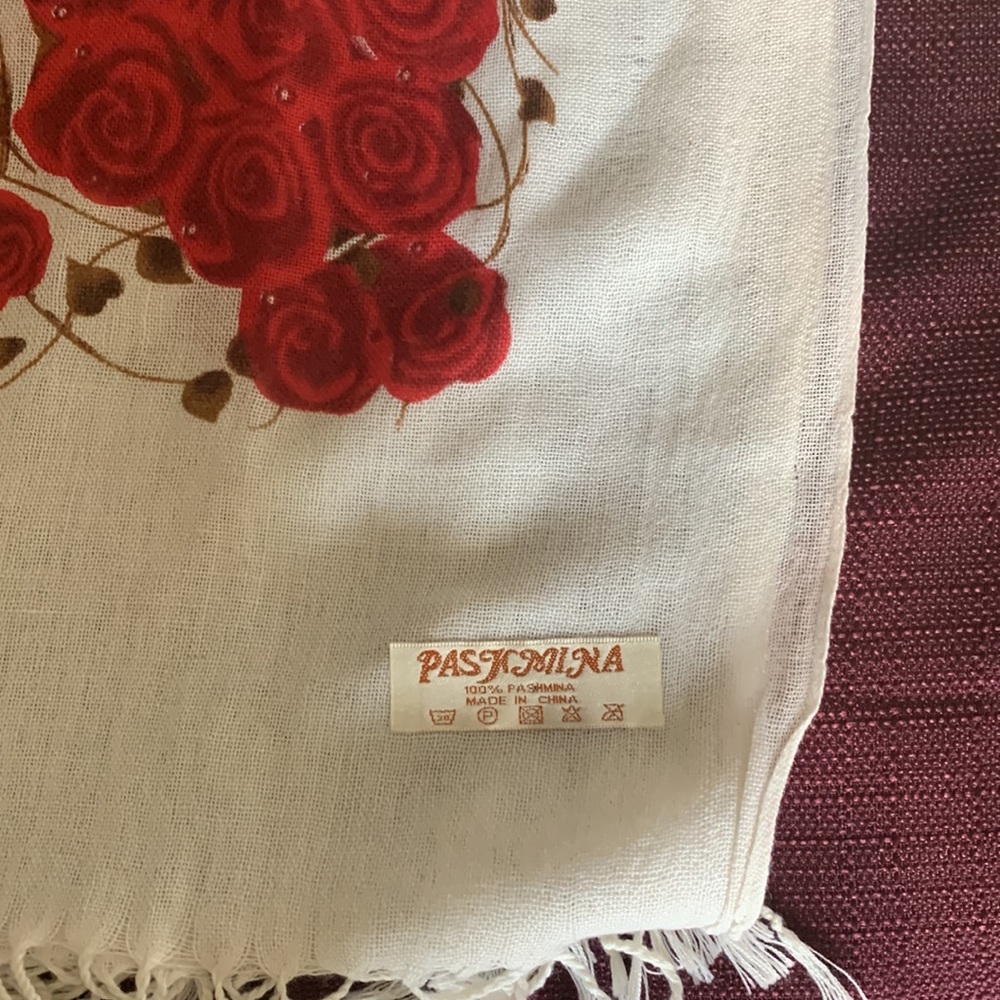 Scarf - Picture 2 of 3